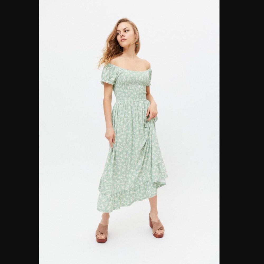 Urban Outfitters Tessie Smocked Puff Sleeve Midi Dress